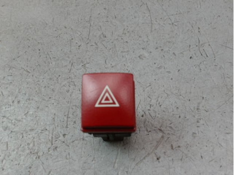 BOUTON DE WARNING PEUGEOT 206 + 2009-2013