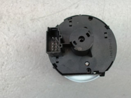 INTERIEUR COMMANDE PHARES SEAT IBIZA IV Phase 2 (6J) 2012-...