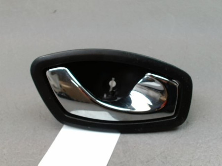 POIGNEE INTERIEURE PORTE AVANT DROIT RENAULT CLIO IV Phase 1 2012-...