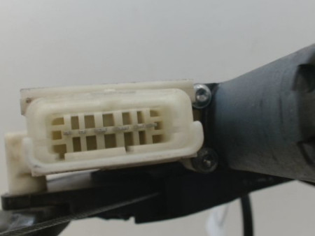MECANISME+MOTEUR LEVE-GLACE AVANT DROIT PEUGEOT 308 2011-