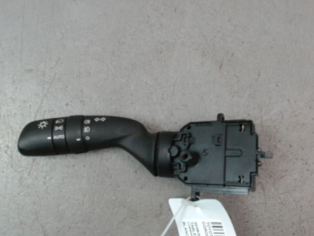 COMMANDE ECLAIRAGE TOYOTA COROLLA 2004-