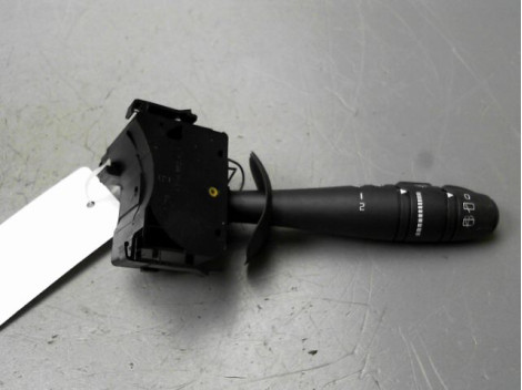 COMMANDE ESSUIE GLACE RENAULT TWINGO II Phase 1 2007-2011