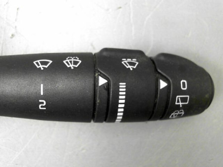COMMANDE ESSUIE GLACE RENAULT TWINGO II Phase 1 2007-2011
