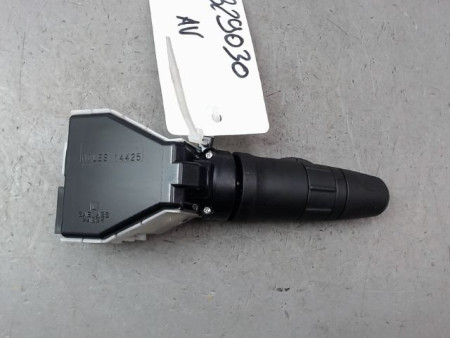COMMANDE ECLAIRAGE NISSAN NOTE