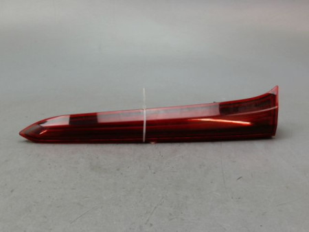 FEU ARRIERE INTERIEUR DROIT TOYOTA PRIUS 2004-