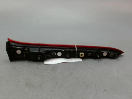 FEU ARRIERE INTERIEUR DROIT TOYOTA PRIUS 2004-