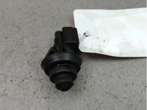 CONTACTEUR PORTE AVANT DROIT DACIA SANDERO 2008-