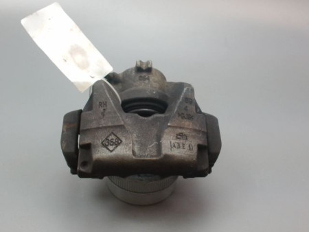 ETRIER DE FREIN AVANT DROIT DACIA DUSTER 2010-