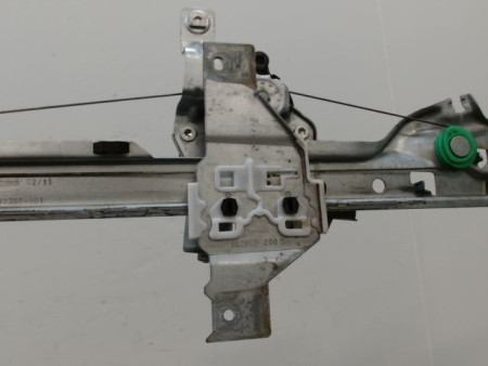 MECANISME+MOTEUR LEVE-GLACE ARRIERE DROIT PEUGEOT 3008 BREAK I Phase 1 2009-2013