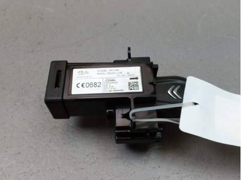 LECTEUR DE CARTE CITROEN GRAND C4 PICASSO 2006-