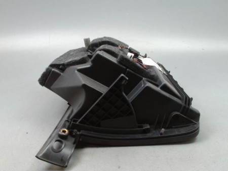 BOITE A GANTS AUDI A1