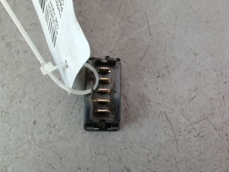 COMMANDE LEVE-GLACE PORTE AVG PEUGEOT 106 Phase 2 1996-2003