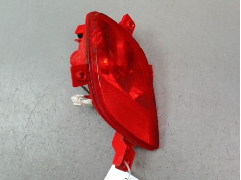 FEU DE PARE-CHOC ARRIERE GAUCHE HYUNDAI I 30 II Phase 1 2012-...