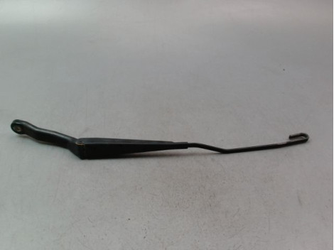 BRAS ESSUIE-GLACE AVANT GAUCHE PEUGEOT 206 + 2009-2013