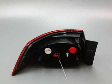 FEU ARRIERE DROIT RENAULT LAGUNA II Phase 2 2005-2007