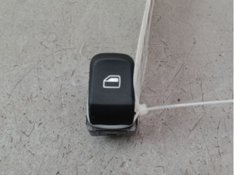 COMMANDE LEVE-GLACE PORTE ARG AUDI A3 SPORTBACK