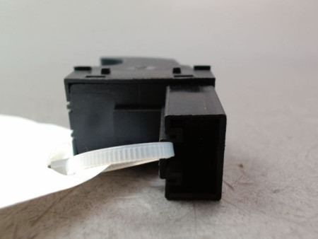 COMMANDE LEVE-GLACE PORTE AVD VOLKSWAGEN GOLF VI (1K) 2008-2013