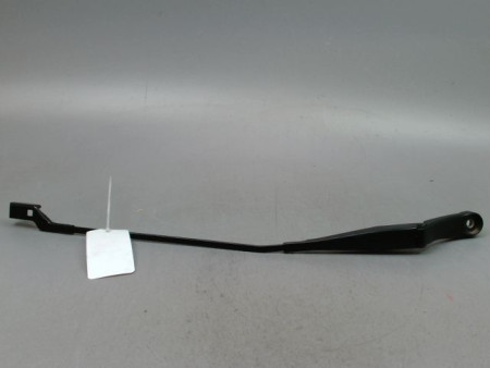 BRAS ESSUIE-GLACE AVANT DROIT PEUGEOT 308 SW 2008-