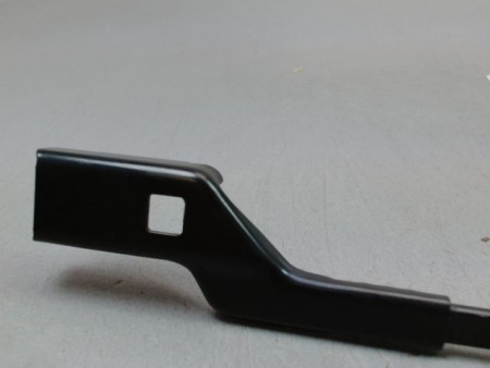 BRAS ESSUIE-GLACE AVANT DROIT PEUGEOT 308 SW 2008-