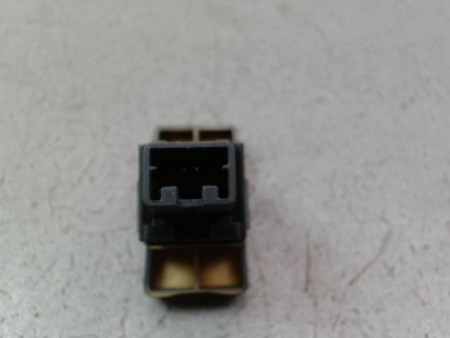BOUTON DE WARNING SUZUKI SWIFT III 2005-2011