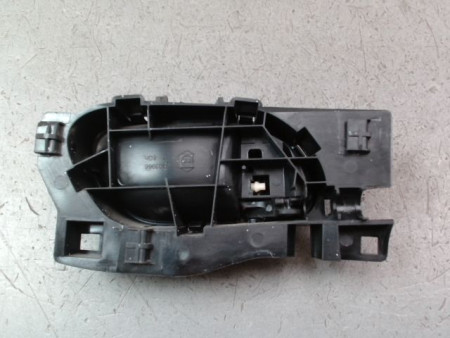 POIGNEE INTERIEURE PORTE AVANT GAUCHE PEUGEOT 208 Phase 1 2012-...