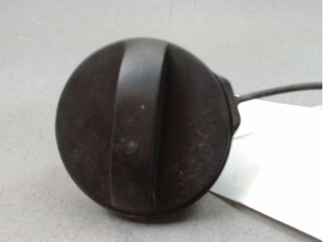 BOUCHON RESERVOIR A CARBURANT PEUGEOT 508 2010-