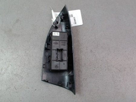 COMMANDE LEVE-GLACE PORTE AVD NISSAN JUKE Phase 2 2014-...