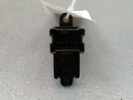 COMMANDE LEVE-GLACE PORTE ARG NISSAN JUKE Phase 2 2014-...