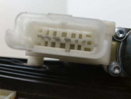 MECANISME+MOTEUR LEVE-GLACE AVANT DROIT RENAULT CLIO