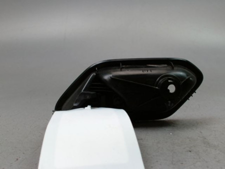 POIGNEE INTERIEURE PORTE AVANT DROIT DACIA DUSTER 2010-