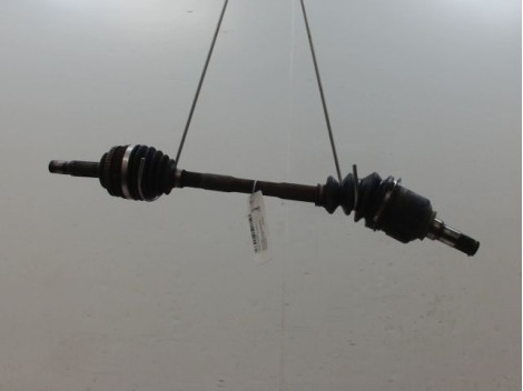 TRANSMISSION AVANT GAUCHE TOYOTA YARIS VERSO Phase 1 1999-2003 1.4 D-4D 