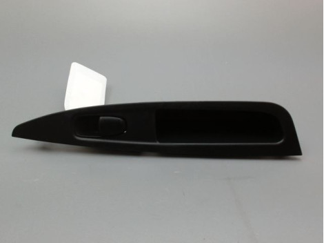 COMMANDE LEVE-GLACE PORTE ARG NISSAN QASHQAI BREAK II Phase 1 2014-...