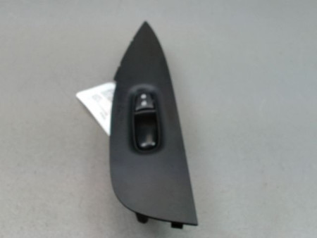 COMMANDE LEVE-GLACE PORTE AVD NISSAN QASHQAI BREAK II Phase 1 2014-...