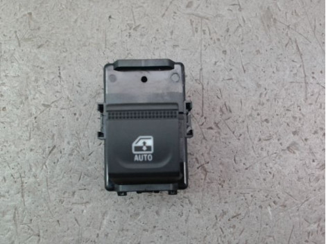 COMMANDE LEVE-GLACE PORTE ARG RENAULT CLIO
