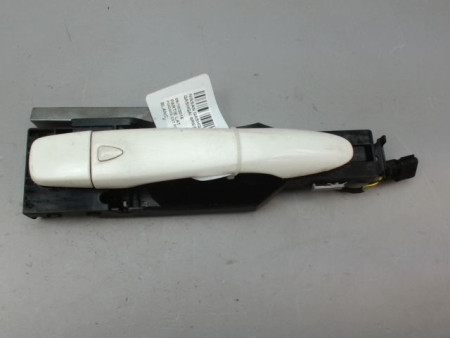 POIGNEE EXTERIEURE PORTE AVANT DROIT NISSAN QASHQAI BREAK II Phase 1 2014-...