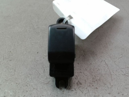 COMMANDE LEVE-GLACE PORTE AVD NISSAN MICRA 2009-