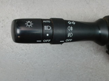 COMMANDE ECLAIRAGE TOYOTA RAV4 BREAK III Phase 1 2006-2009