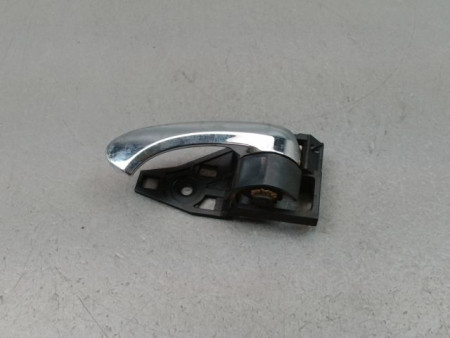 POIGNEE INTERIEURE PORTE AVANT GAUCHE TOYOTA RAV4 BREAK III Phase 1 2006-2009