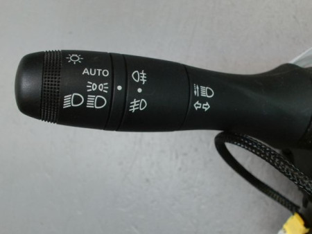 BLOC COMMODOS DACIA SANDERO 2008-