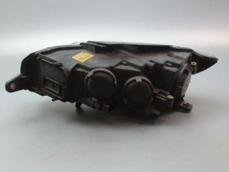 PHARE DROIT VOLKSWAGEN PASSAT 2010-