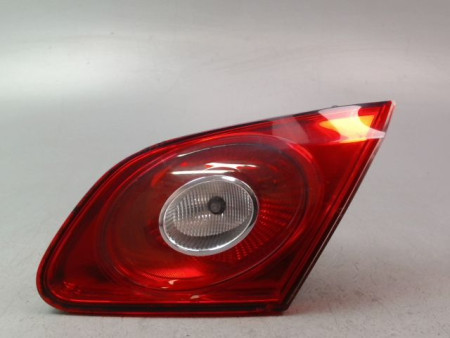 FEU ARRIERE INTERIEUR DROIT VOLKSWAGEN PASSAT 2010-