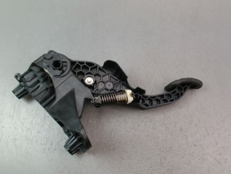PEDALE EMBRAYAGE RENAULT CLIO