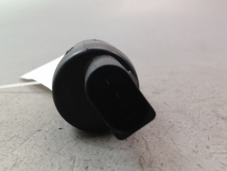 POMPE LAVE-GLACE AVANT BMW SERIE 1 I (E81) 2007-2011