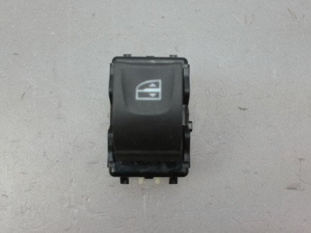 COMMANDE LEVE-GLACE PORTE ARG RENAULT CAPTUR Phase 1 2013-...