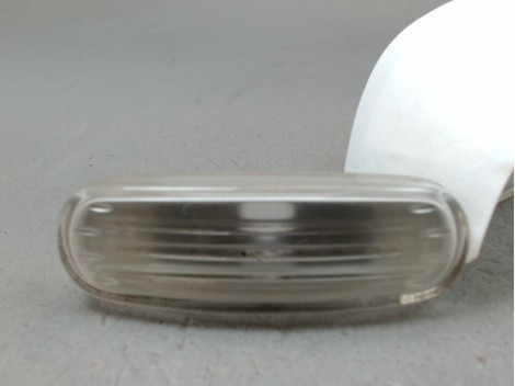 REPETITEUR AILE GAUCHE FIAT PANDA II 2003-2012