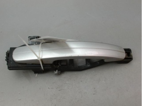 POIGNEE EXTERIEURE PORTE AVANT DROIT FORD KUGA BREAK I 2008-2012