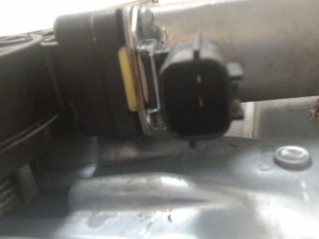 MECANISME+MOTEUR LEVE-GLACE AVANT DROIT DACIA LOGAN