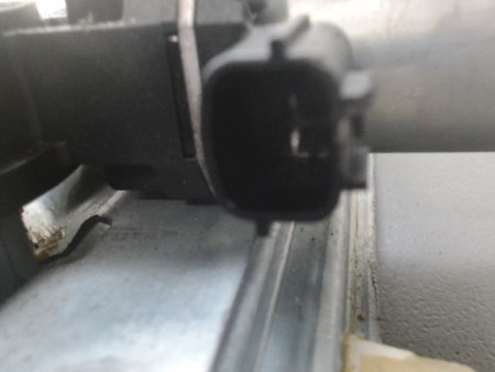 MECANISME+MOTEUR LEVE-GLACE ARRIERE DROIT RENAULT CAPTUR Phase 1 2013-...