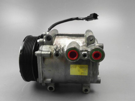 COMPRESSEUR AIR CONDITIONNE FORD FIESTA VI Phase 2 2005-2008
