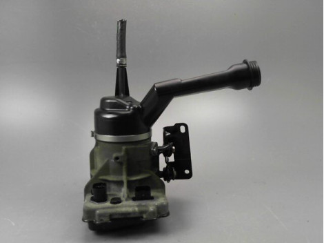 POMPE DIRECTION ASSISTEE MERCEDES CLASSE E 2002-